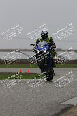 media/Nov-29-2025-TrackDaz (Sat) [[10ae2d9bce]]/C Group/Session 4 (Wheelie Bump)/